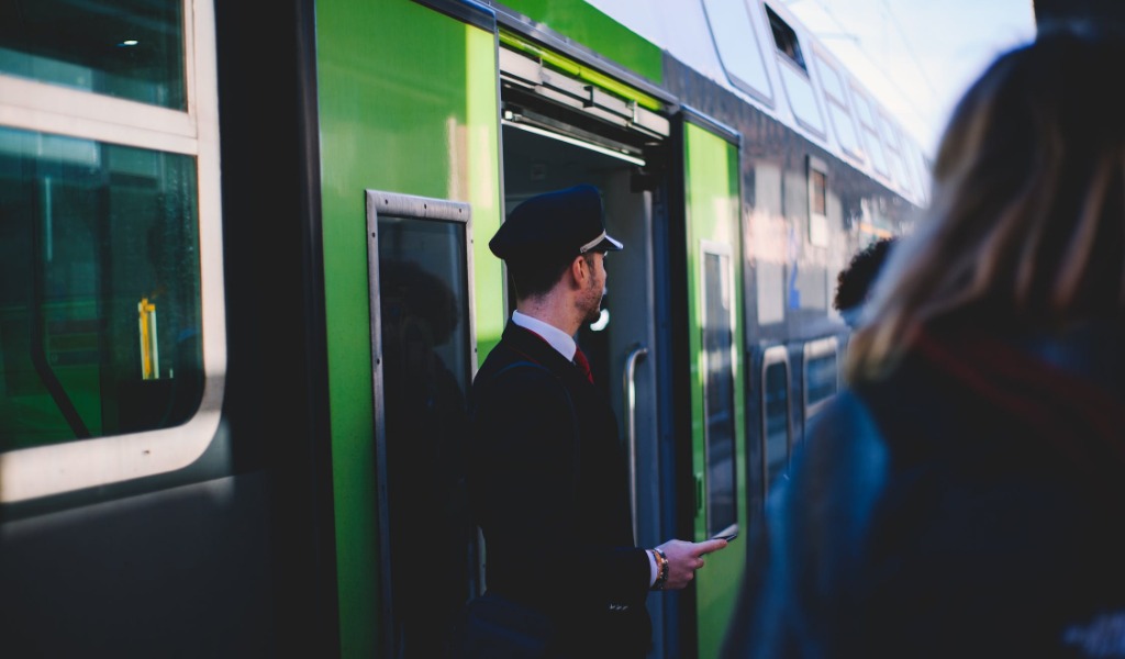 viaggi in treno controllore