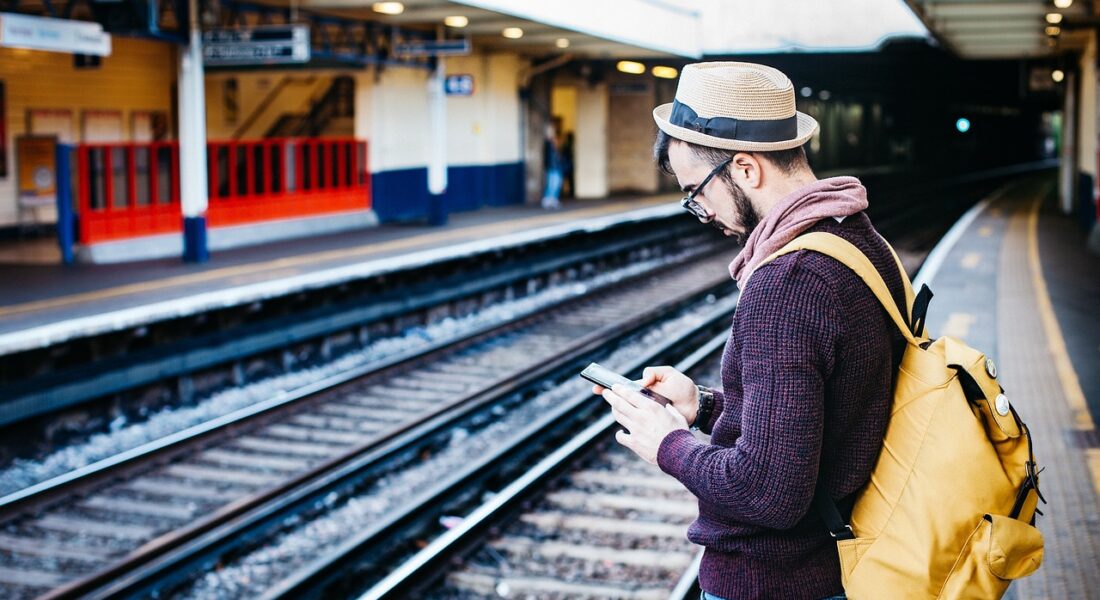 Treno in ritardo: quando spetta il risarcimento da danno esistenziale